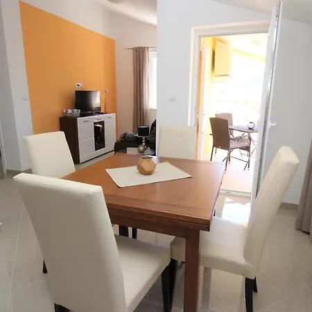 Appartement With Swimming Pool Baska, Krk - 18733 Baška