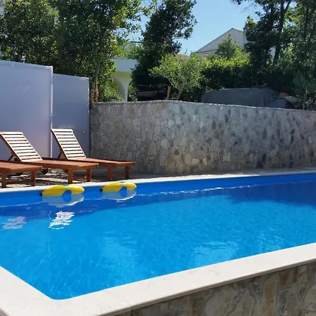 With Swimming Pool Baska, Krk - 18733 公寓