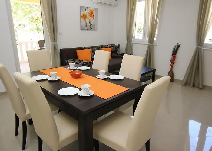 דירה With Swimming Pool Baska, Krk - 18733 *