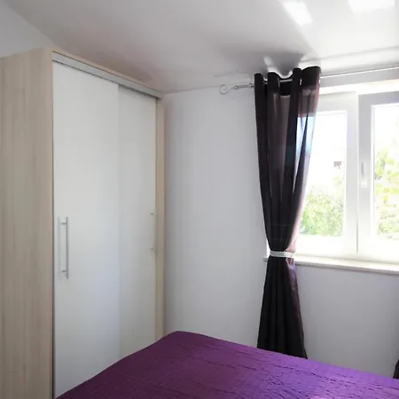 With Swimming Pool Baska, Krk - 18733 Baska (Krk)